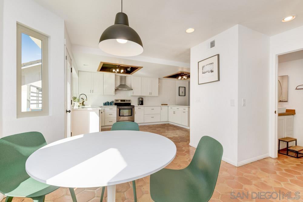 2735 Waterbury Way - photo 13