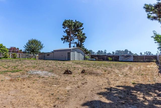 125 Springfield Road, Moss Landing CA: https://media.crmls.org/mediaz/4209c7b7-6cf4-466e-9e40-8c9658237da9.jpg