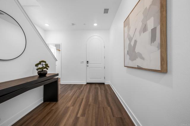 Home for Sale in Vista