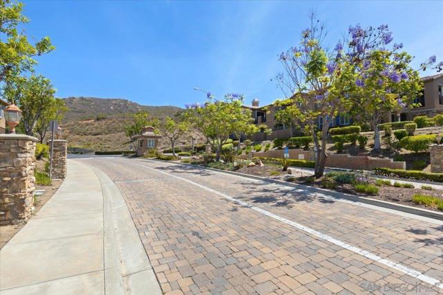 11121 Catarina Lane, San Diego CA: https://media.crmls.org/mediaz/420a5a8f-9fe3-444a-8fb7-79393de717a1.jpg