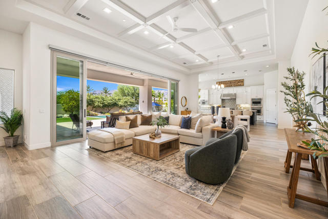 81350 Merv Griffin Way, La Quinta CA: https://media.crmls.org/mediaz/420af521-6c84-41ef-8073-a35525095bfc.jpg