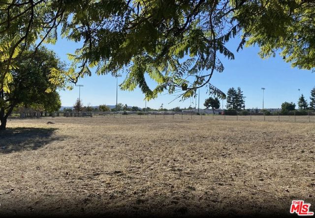 2445 N Towne Avenue, Pomona CA: https://media.crmls.org/mediaz/420bacf2-6e65-4e83-b8f9-4d08809245c8.jpg