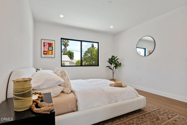 Detail Gallery Image 23 of 50 For 7932 Woodlake Ave, West Hills,  CA 91304 - 4 Beds | 3 Baths