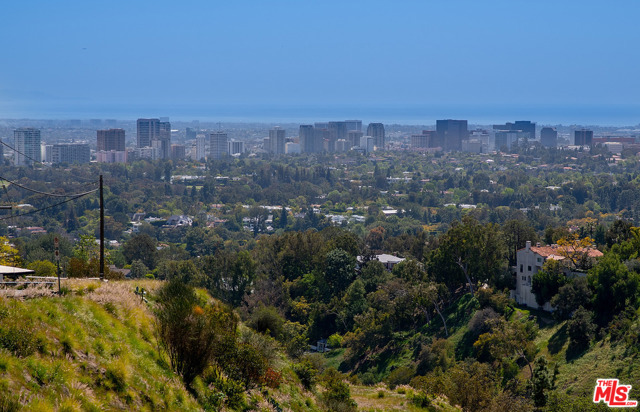 Image 19 of 24 For 1511 Summitridge Drive