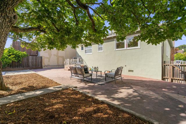706 S Humboldt Street, San Mateo CA: https://media.crmls.org/mediaz/420c80d7-fb7d-4493-b4dc-b49c1bdccb7c.jpg