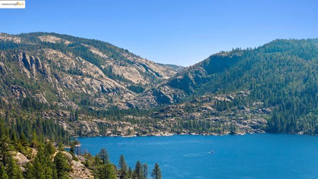 29380 Lassen Drive, Cold Springs CA: https://media.crmls.org/mediaz/420caf1f-1b35-4aa7-9b8e-fa2f9c6d96f0.jpg