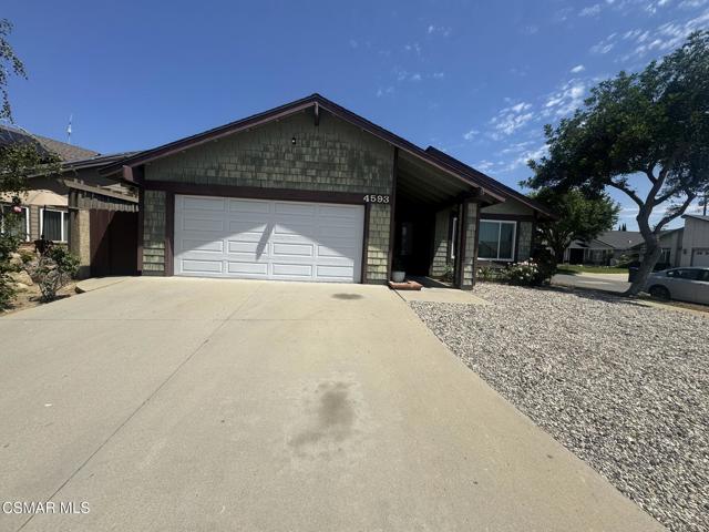 4593 Lubbock Drive, Simi Valley CA: https://media.crmls.org/mediaz/420db789-ee08-4344-a227-7939b5d910b3.jpg