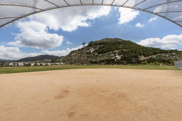 Detail Gallery Image 66 of 66 For 227 Canopy Trails Place, Fallbrook,  CA 92028 - 4 Beds | 2/1 Baths