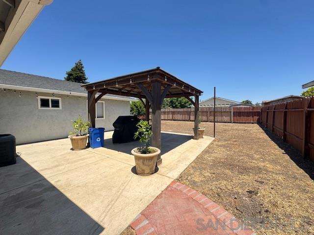 328 Via Ramona, Paso Robles CA: https://media.crmls.org/mediaz/420f2db2-8ef8-46a0-a5c5-cae1a4511c93.jpg