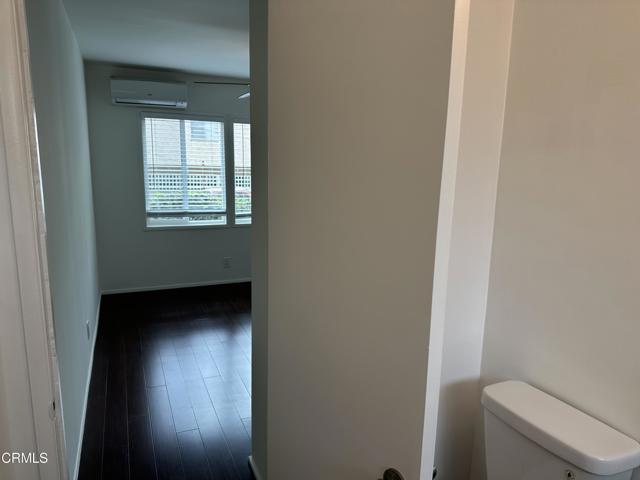 1148 Spazier Avenue, Glendale CA: https://media.crmls.org/mediaz/420f4777-be69-4db2-b8b1-701cb89dbacc.jpg