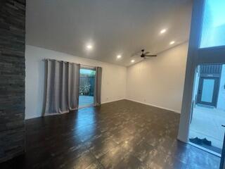 MLS #219137588DA image #10