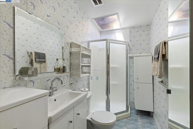 30261 Palomares Rd, Castro Valley CA: https://media.crmls.org/mediaz/421124fd-ebff-4190-b355-7d1027e1749a.jpg