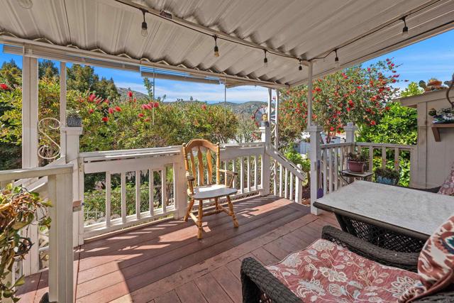 15420 Olde Highway 80, El Cajon CA: https://media.crmls.org/mediaz/42113800-14e3-47bc-9d4a-d8b13d24b5cf.jpg