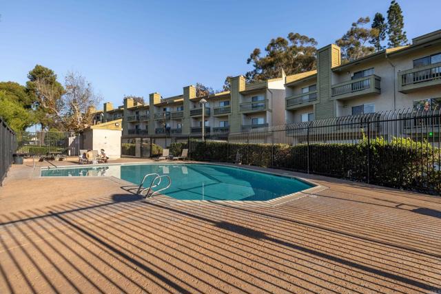 Detail Gallery Image 26 of 59 For 3992 60th St #113,  San Diego,  CA 92115 - 3 Beds | 2/1 Baths