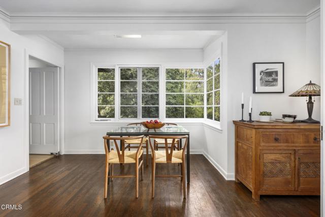 Detail Gallery Image 7 of 53 For 1556 Scenic Dr, Pasadena,  CA 91103 - 2 Beds | 1 Baths