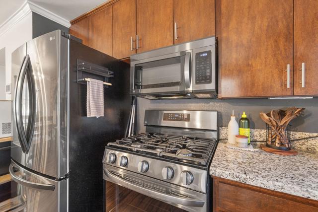 3774 Maywood Court, San Bernardino CA: https://media.crmls.org/mediaz/421274e6-8b56-4268-9c06-3fa45f62cf00.jpg