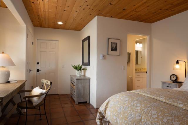 26282 Atherton Drive, Carmel CA: https://media.crmls.org/mediaz/4212b621-f568-436b-9490-90d0301ae8b0.jpg