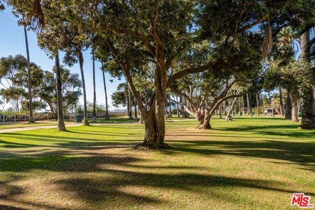 701 Ocean Avenue, PHD photo 18