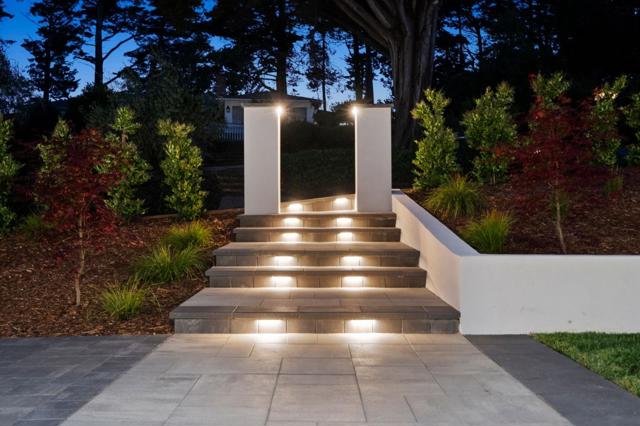 510 Darrell Road, Hillsborough CA: https://media.crmls.org/mediaz/4212f780-9902-4e83-a5b2-c6da4640ae6e.jpg