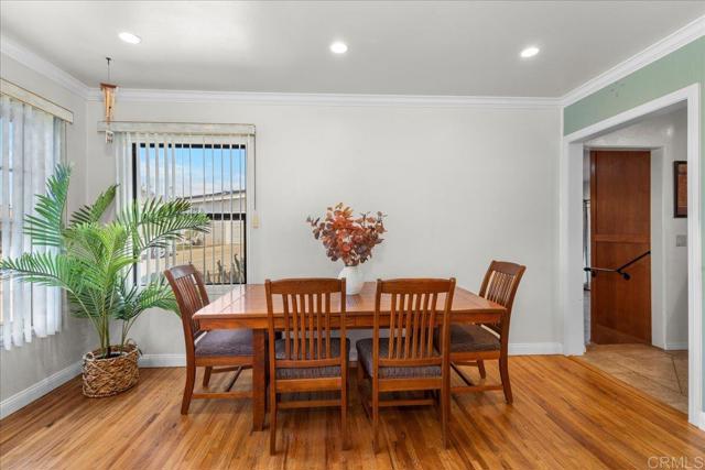 1131 Mary St, El Cajon CA: https://media.crmls.org/mediaz/4213abc9-b189-40dc-8a21-129cf6fac08d.jpg
