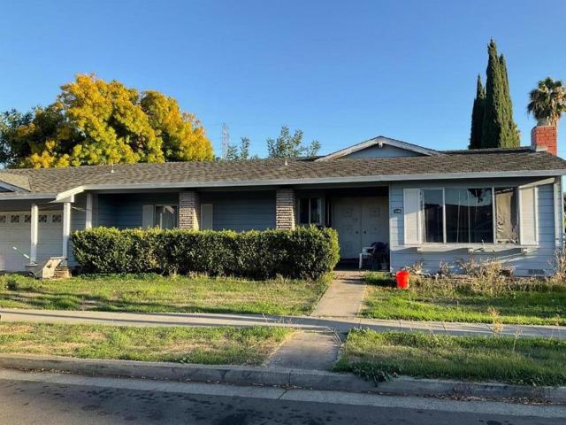 1138 Bellingham Drive, San Jose CA: https://media.crmls.org/mediaz/421575b9-3dbd-4bcf-b3b1-2a41bb7e6e4c.jpg