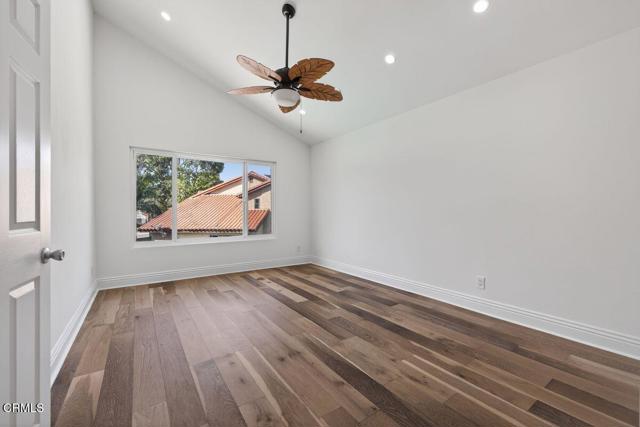 Image 28 of 40 For 1297 Halifax Court