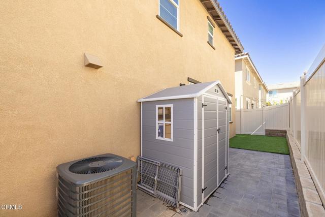 342 Fuerte Drive, Santa Paula CA: https://media.crmls.org/mediaz/4217169c-5714-40db-a26b-f544c202a410.jpg