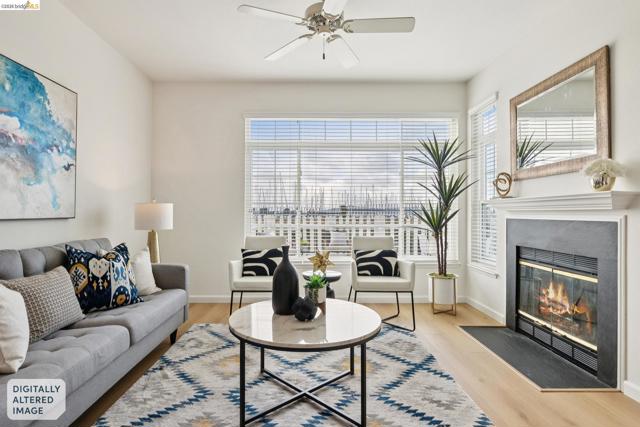 Image 8 of 55 For 306 Commodore Dr