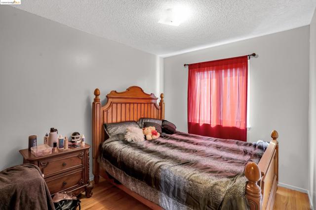 Image 7 of 24 For 5314 Bayview