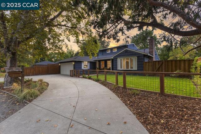 1806 Newell Ave, Walnut Creek CA: https://media.crmls.org/mediaz/4219224b-9dba-49be-9ee6-cfcc23d43ae3.jpg