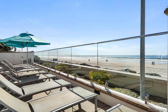 1710 Avenida Del Mundo, Coronado, California 92118, 2 Bedrooms Bedrooms, ,2 BathroomsBathrooms,Condominium,For Sale,Avenida Del Mundo,240017254SD