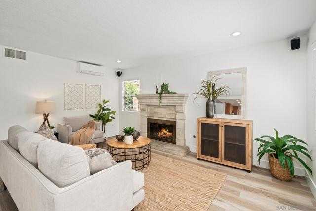 Image 13 of 65 For 12753 Aspen Ct