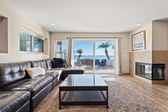 1177 Pacific Beach Drive, San Diego CA: https://media.crmls.org/mediaz/421a6ed0-d819-440d-af0f-d4573310cac0.jpg