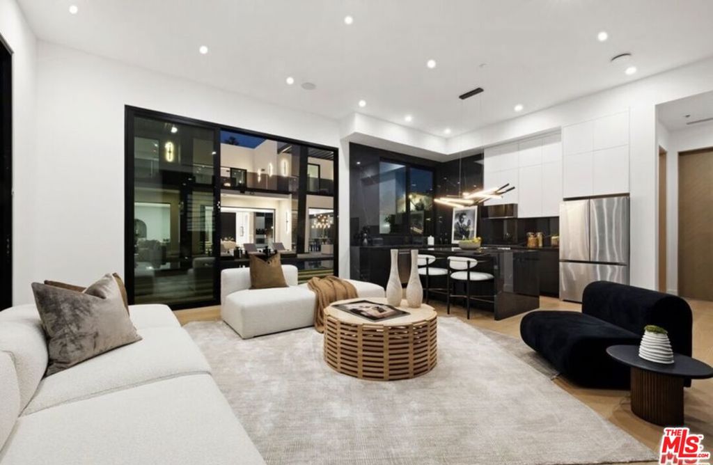 MLS #26866295 image #55