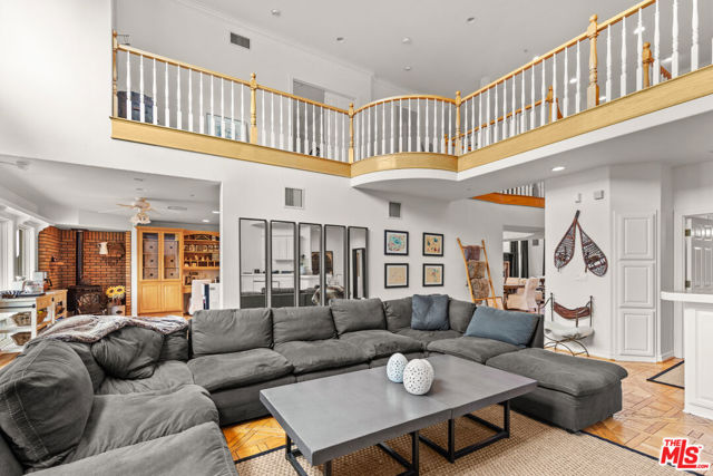 Image 14 of 59 For 28765 Pine Canyon Road