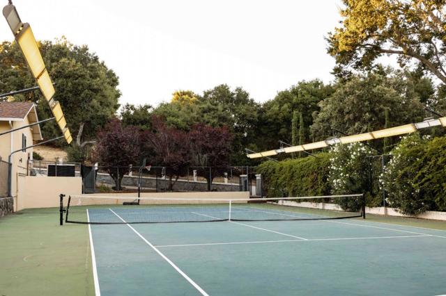 23171 Mora Glen Drive, Los Altos CA: https://media.crmls.org/mediaz/421d56da-8cc8-4bc2-a6f2-6a2d3cf07784.jpg