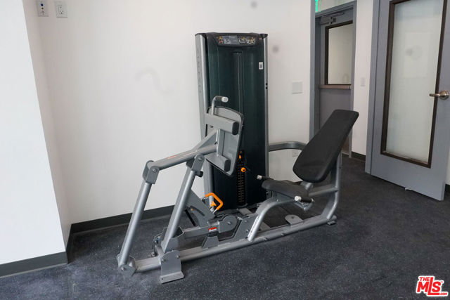 10568 Promenade Gateway, El Monte CA: https://media.crmls.org/mediaz/421f0810-30ed-4c18-bb3b-acd527263a6a.jpg