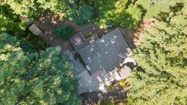 135 Sugar Valley Road, Scotts Valley CA: https://media.crmls.org/mediaz/42208392-e2d2-4b8a-90e6-86fc93ec4836.jpg