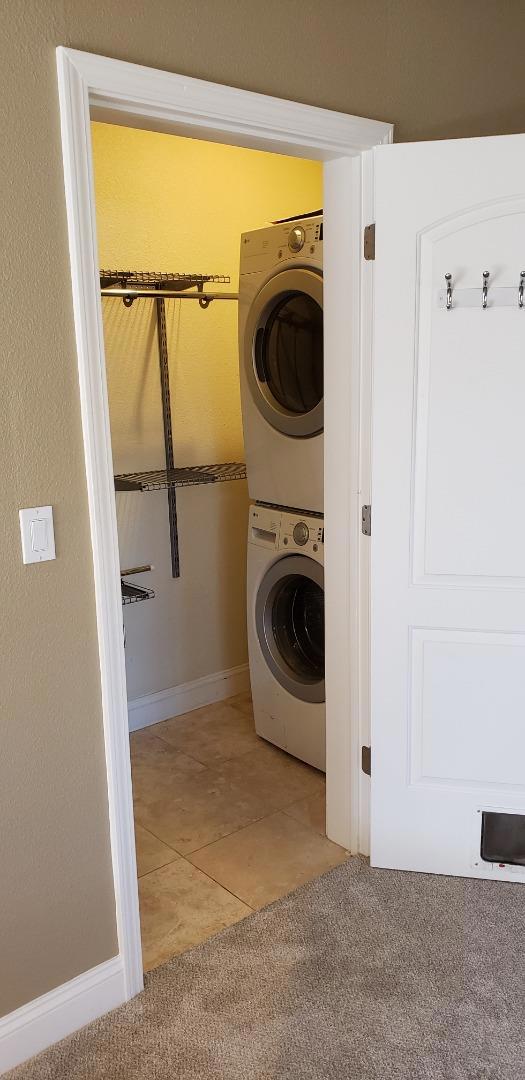 10241028 Parkinson Court, San Jose CA: https://media.crmls.org/mediaz/4220dcb6-cc84-4f52-988c-e602674663ce.jpg