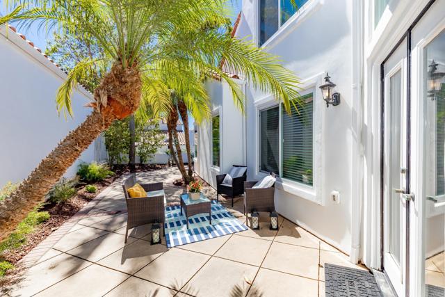 4963 Lamia way, Oceanside CA: https://media.crmls.org/mediaz/4221a52e-4beb-4395-ad3c-e545d030b448.jpg
