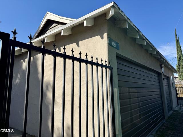 Detail Gallery Image 17 of 18 For 12811 Oxnard St, Los Angeles,  CA 91606 - 4 Beds | 3 Baths