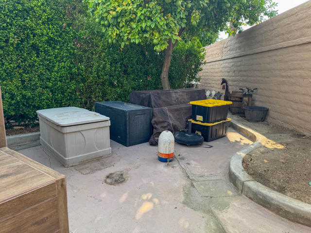 80394 Ave 48, Indio CA: https://media.crmls.org/mediaz/4224f17d-5fb0-4dd7-9913-ae19d712a2e2.jpg