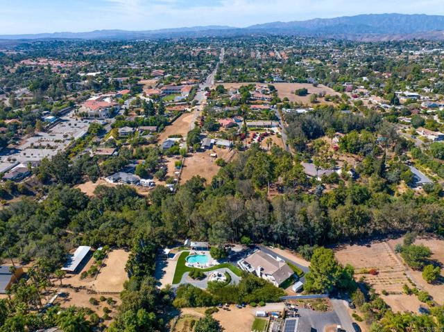 Detail Gallery Image 60 of 72 For 366 Vista Del Indio, Fallbrook,  CA 92028 - 3 Beds | 2 Baths