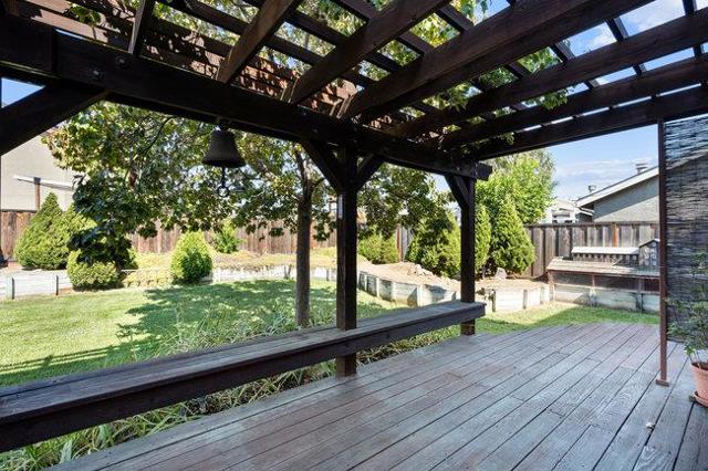 2421 Valley View Road, Hollister CA: https://media.crmls.org/mediaz/422615e8-c01d-4740-a761-a1ecdc15661b.jpg