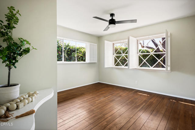 Detail Gallery Image 34 of 45 For 1640 N Altadena Dr, Pasadena,  CA 91107 - 3 Beds | 2 Baths