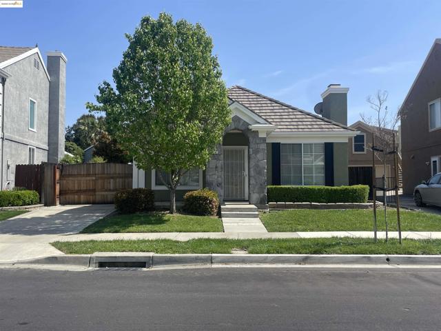 388 Torrington Drive, Brentwood CA: https://media.crmls.org/mediaz/4226f607-223f-4eca-9a50-6315f1f8895b.jpg