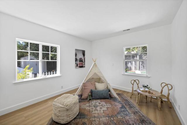 2625 Howe Street, Santa Cruz CA: https://media.crmls.org/mediaz/42271044-9b59-4d55-bf5d-e72bb8d077b9.jpg