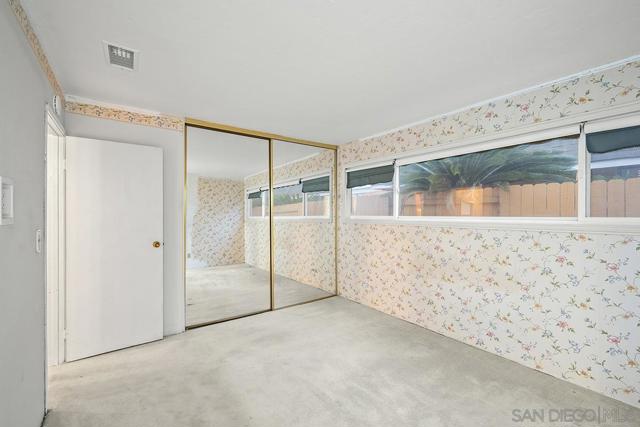 7111 Regner Rd, San Diego CA: https://media.crmls.org/mediaz/4229b32a-4efa-413b-8999-179fb7e45df2.jpg