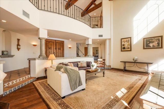 Detail Gallery Image 8 of 60 For 3577 Stonegate Pl, Fallbrook,  CA 92028 - 5 Beds | 6/1 Baths