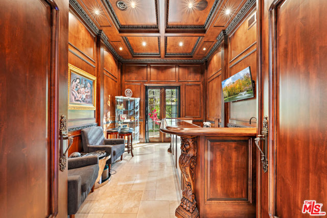 2428 Oak Canyon Place, Escondido CA: https://media.crmls.org/mediaz/422ab2bb-d04e-4d7c-acce-91d470b4b838.jpg